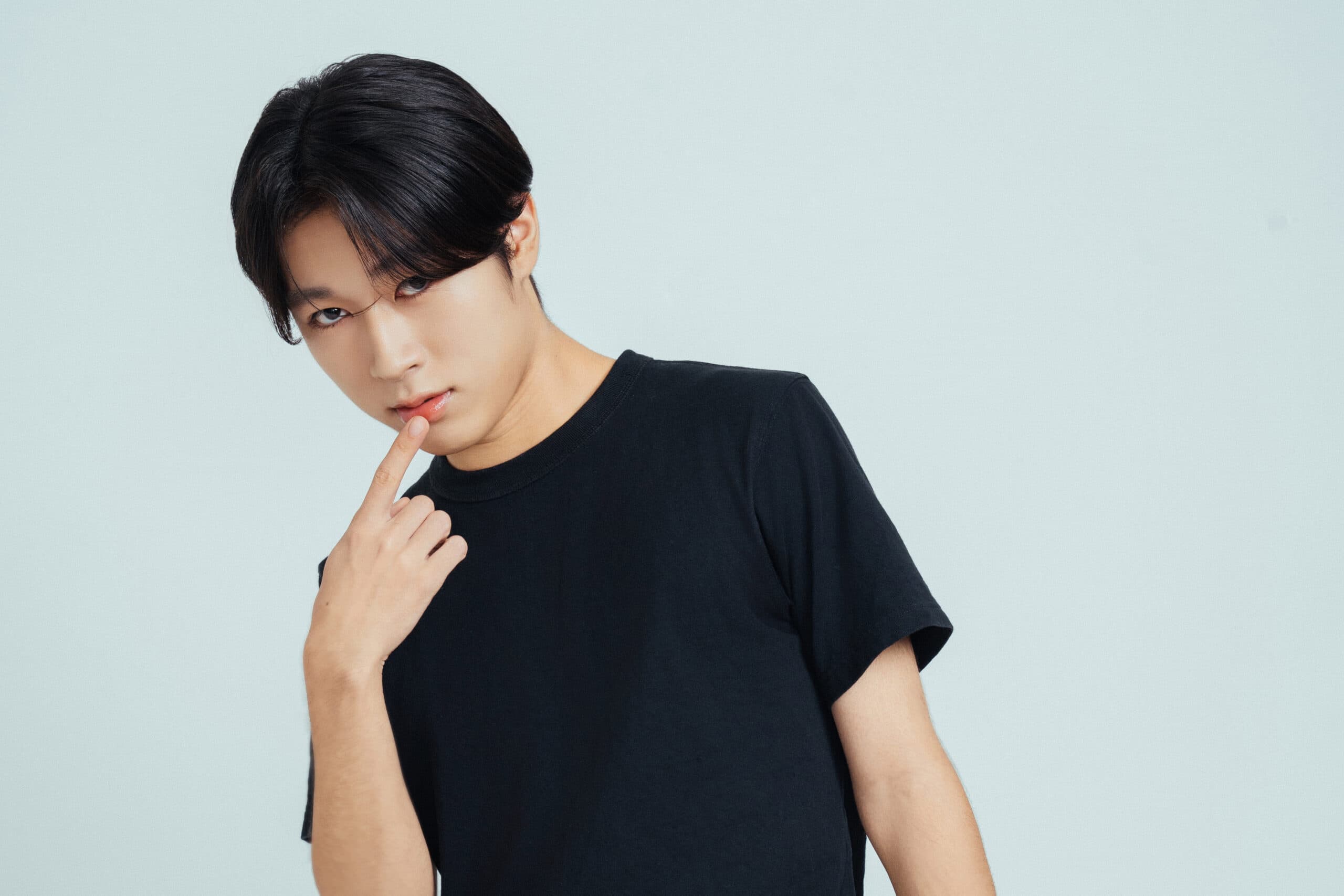 雑誌「週刊プレイボーイ No.6」掲載